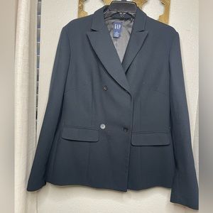 GAP Navy Blue Blazer women size 12 with  2 faux front pockets